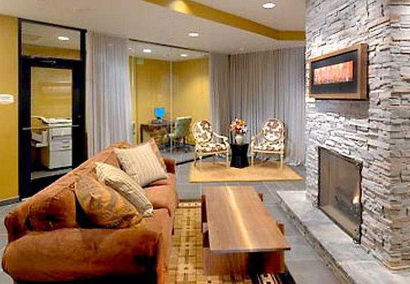 Fairfield Inn & Suites Denver Cherry Creek Interior photo